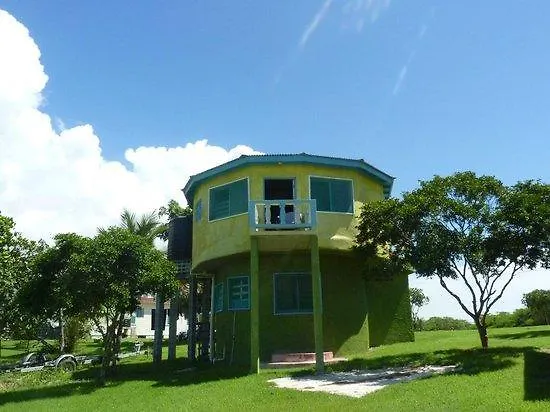 Waikiki Guest House Treasure Beach